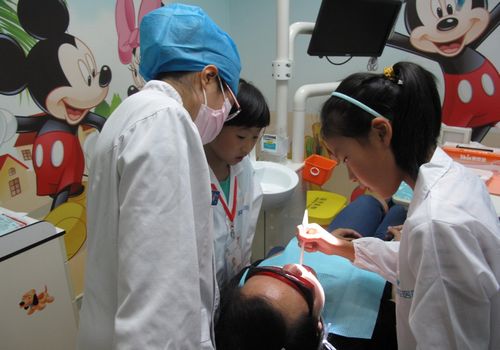 中国从未看过牙医的人超过60%青少年护牙刻不容缓