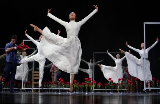 第十二届中国舞蹈“荷花奖”当代舞、现代舞评奖活动开幕