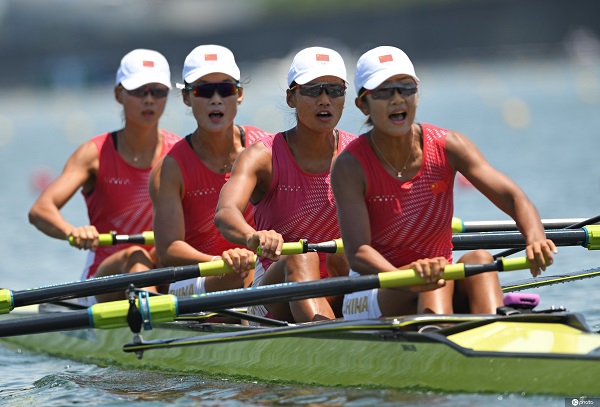 奥运赛艇次日：中国女子四人单桨直接晋级决赛