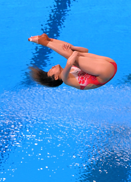东京奥运会跳水女子3米板：施廷懋成功卫冕 王涵摘银