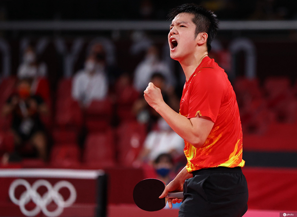 东京奥运会乒乓球男团：樊振东逆转取胜 中国队3:0胜法国队晋级四强