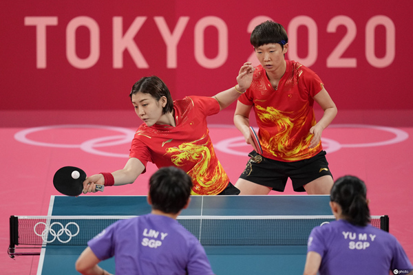 东京奥运会乒乓球女团1/4决赛：中国队3:0力克新加坡晋级半决赛