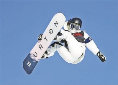 冲刺冬奥：雪车和钢架雪车参赛席位出炉 单板滑雪女子U型场地实现满额参赛