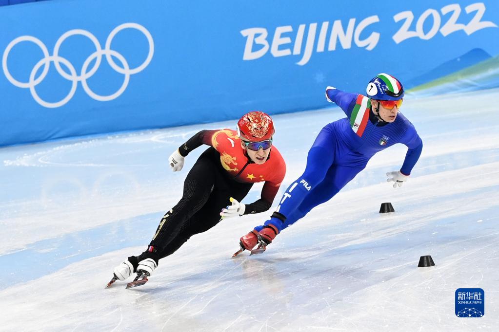 冬奥播报丨短道速滑男子5000米接力 中国队晋级决赛