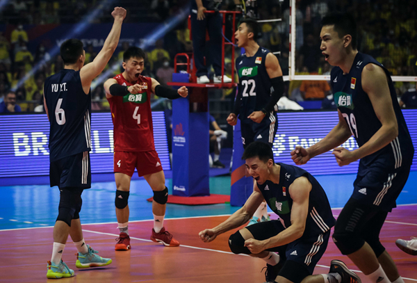 中国男排3:0战胜巴西男排 收获世联赛首场胜利