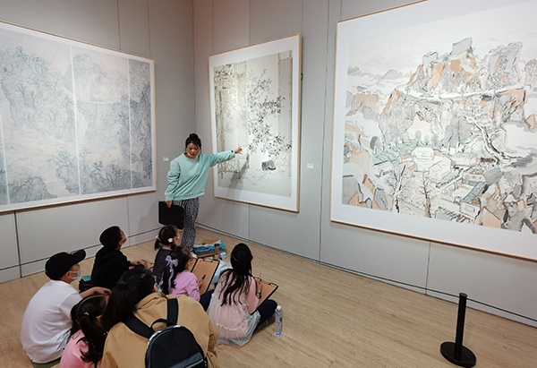 呈现当代写意画新面貌 251件中国画作品在中国美术馆展出