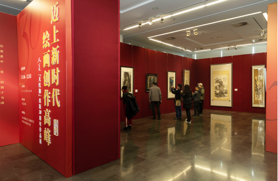 人民美术出版社“大红袍”出版30周年作品展开幕