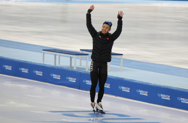 速滑世界杯北京站在“冰丝带”收官 中国队摘得2银4铜