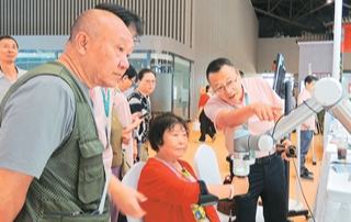 “养老刚需”也是产业蓝海