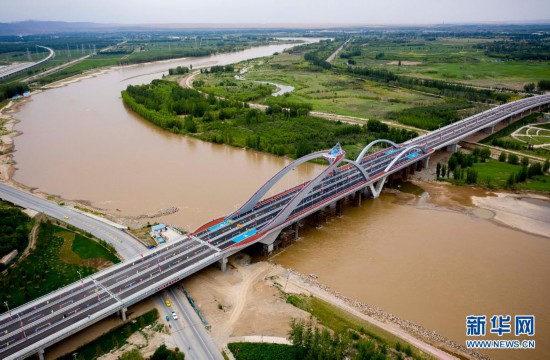 宁夏中卫卫民黄河大桥建成通车