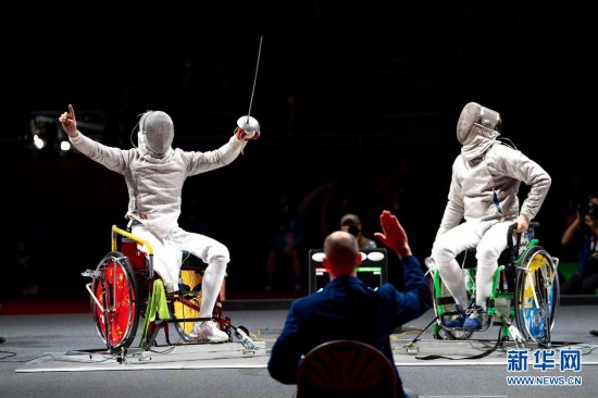 轮椅击剑——李豪为中国体育代表团夺得首金