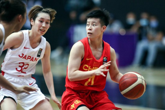 女篮亚洲杯：中国队获得亚军