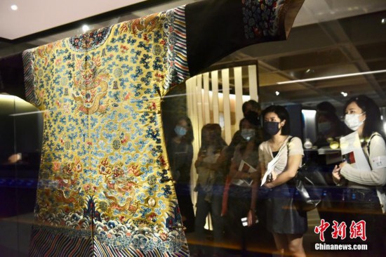 香港艺术馆以颜色为主题展现中国古代文物色彩美学