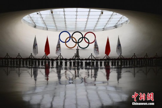 北京2022年冬奥会火种向公众展示