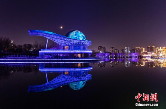 亮马河国际风情水岸点“靓”北京