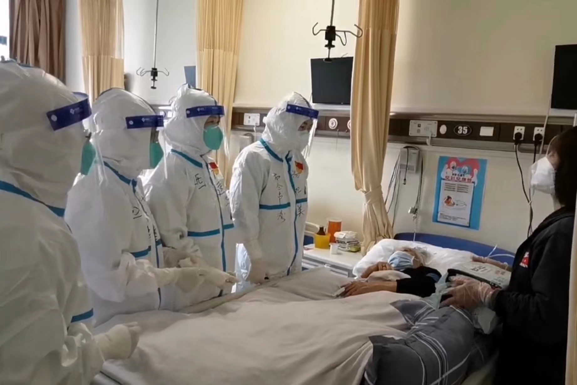108岁病人顺利出院，瑞金医院卢湾分院已收治10位百岁老人